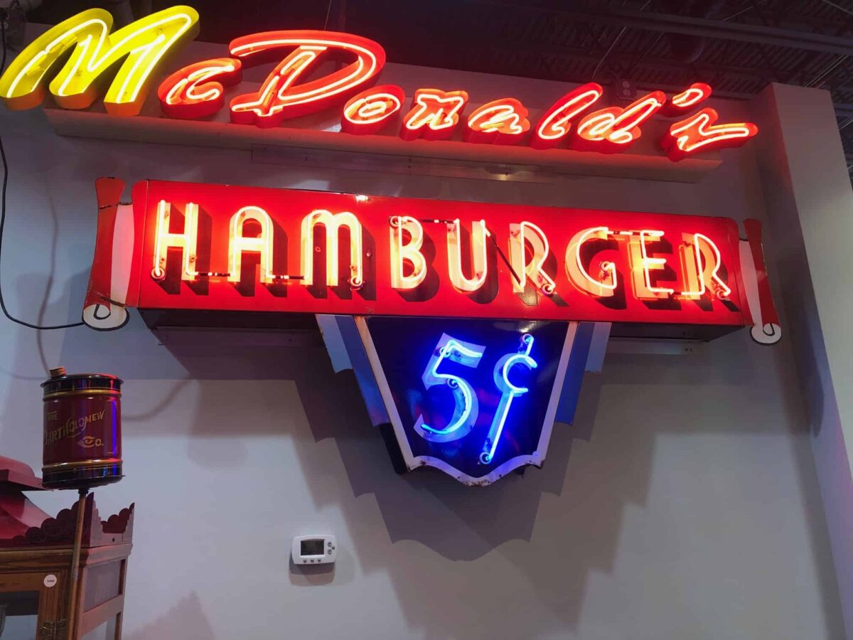 Hamburger Porcelain Neon