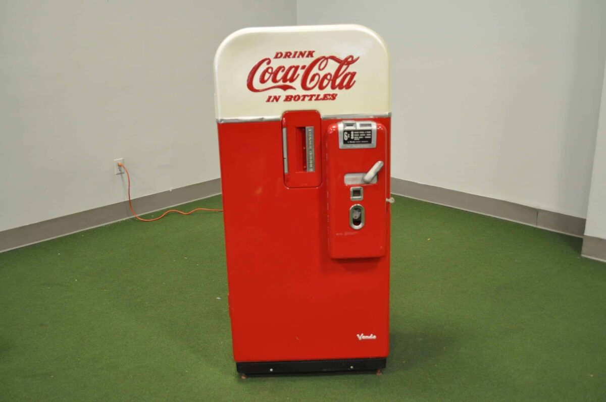 Coca-Cola Vending Machine