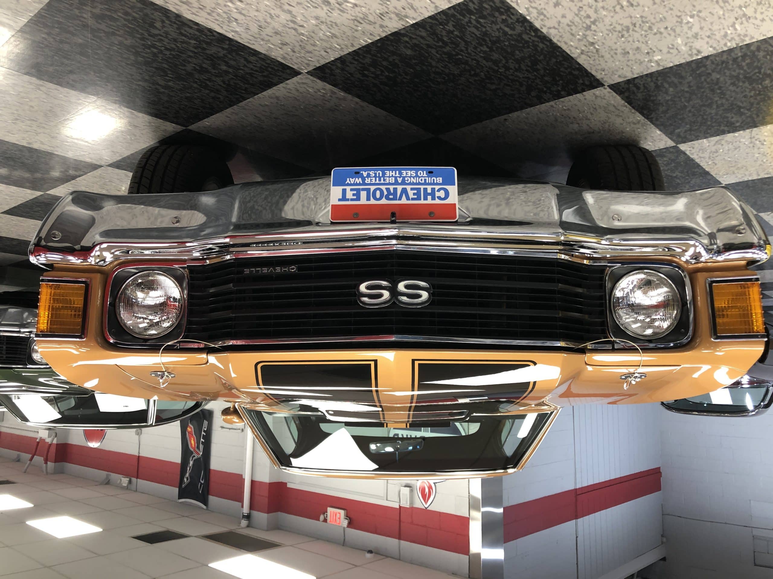 The Front-End Styling Is Instantly Recognizable.  The Ss Badge Hints At What Is To Come.